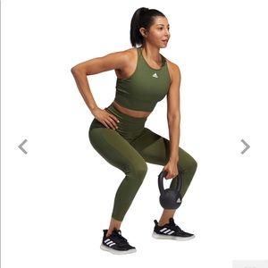 Adidas green workout set L